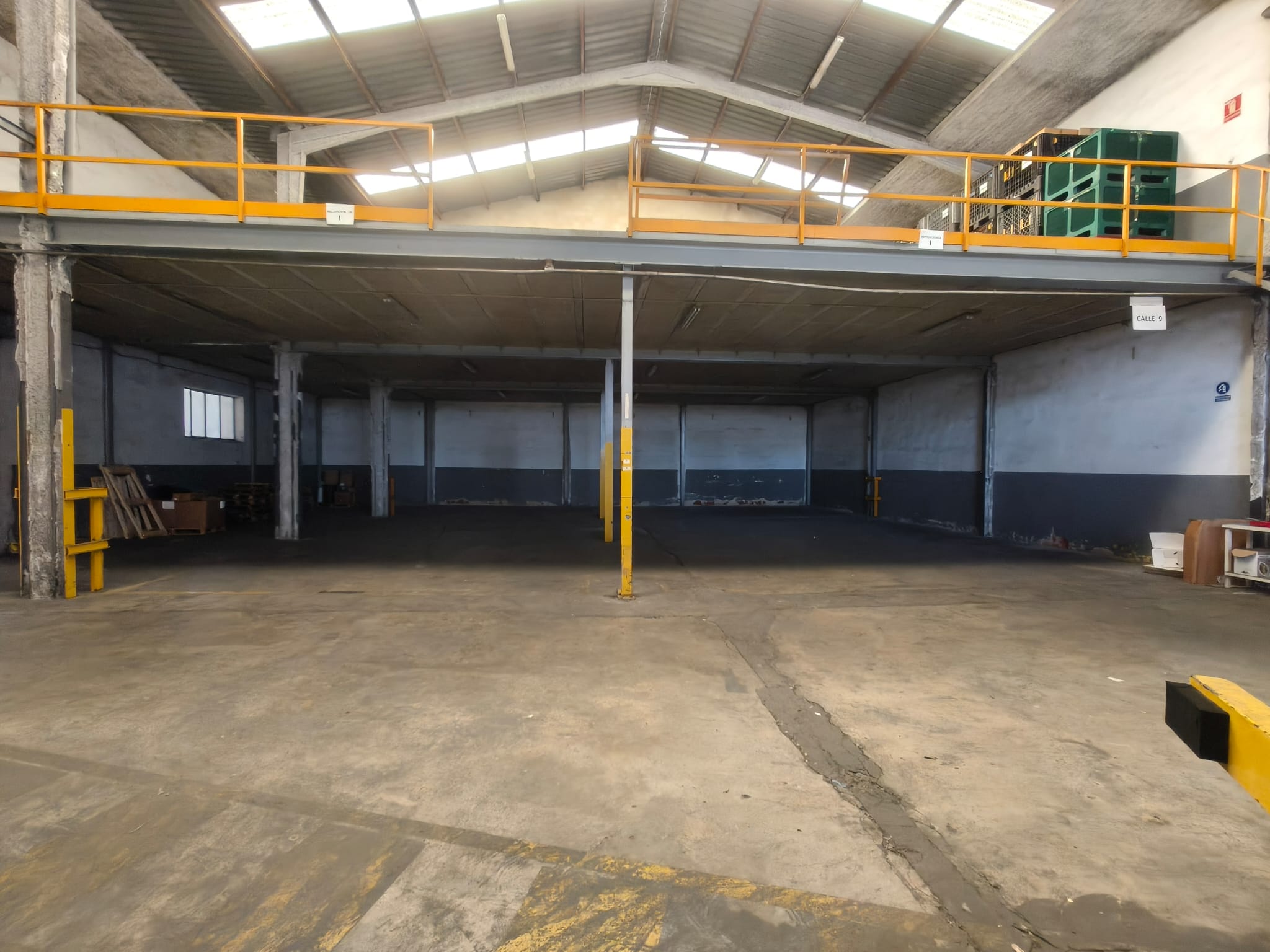 Nave industrial en alquiler en Beniparrell
